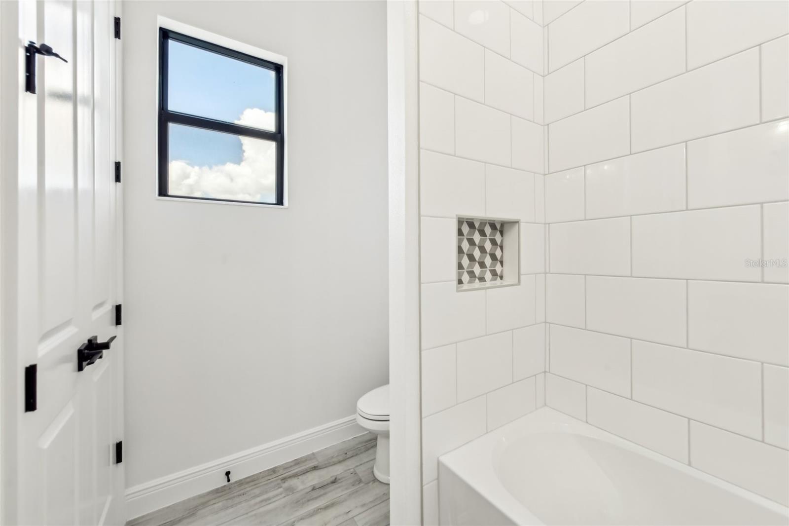 HIDDEN HARBOR ESTATES - Residential