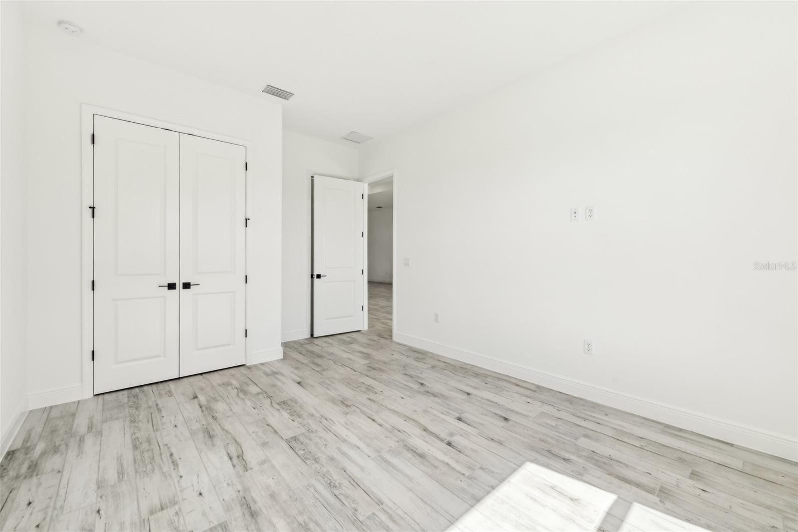 HIDDEN HARBOR ESTATES - Residential