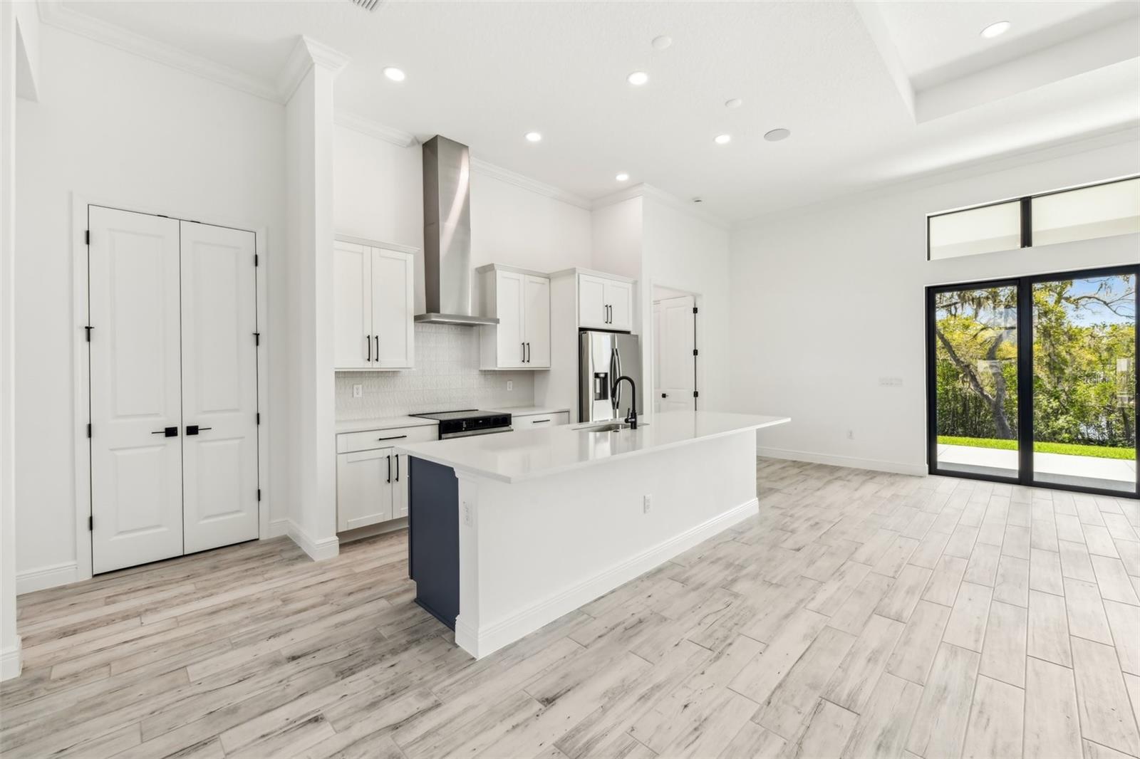 HIDDEN HARBOR ESTATES - Residential