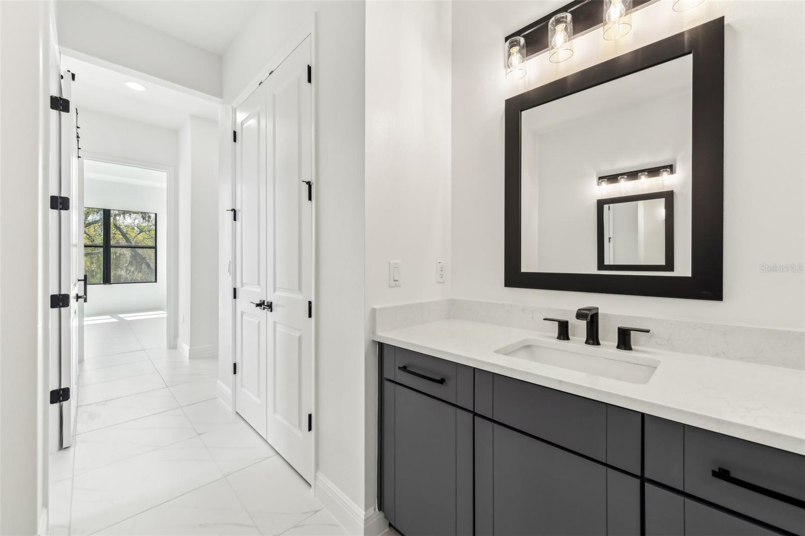 HIDDEN HARBOR ESTATES - Residential