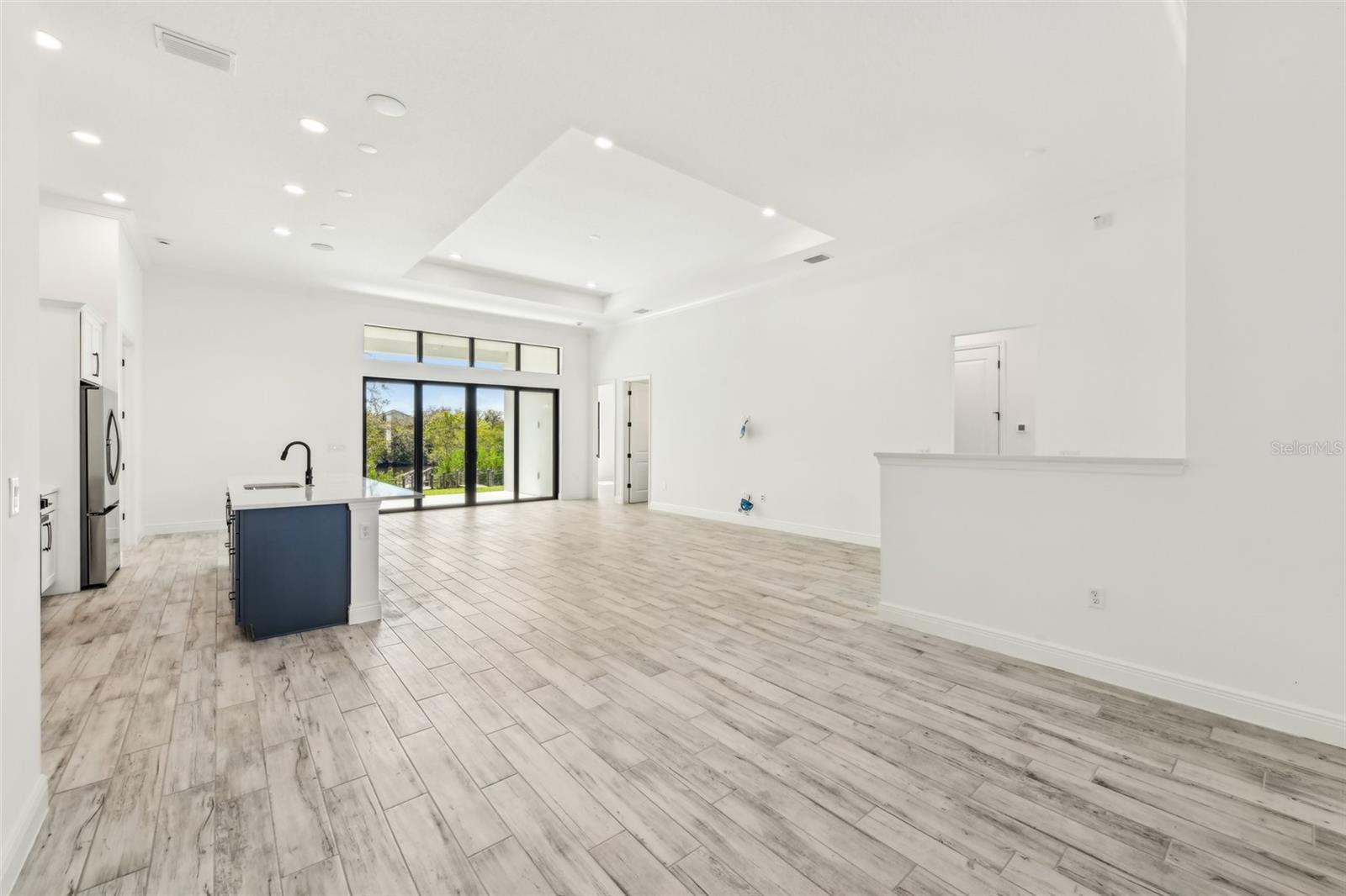 HIDDEN HARBOR ESTATES - Residential