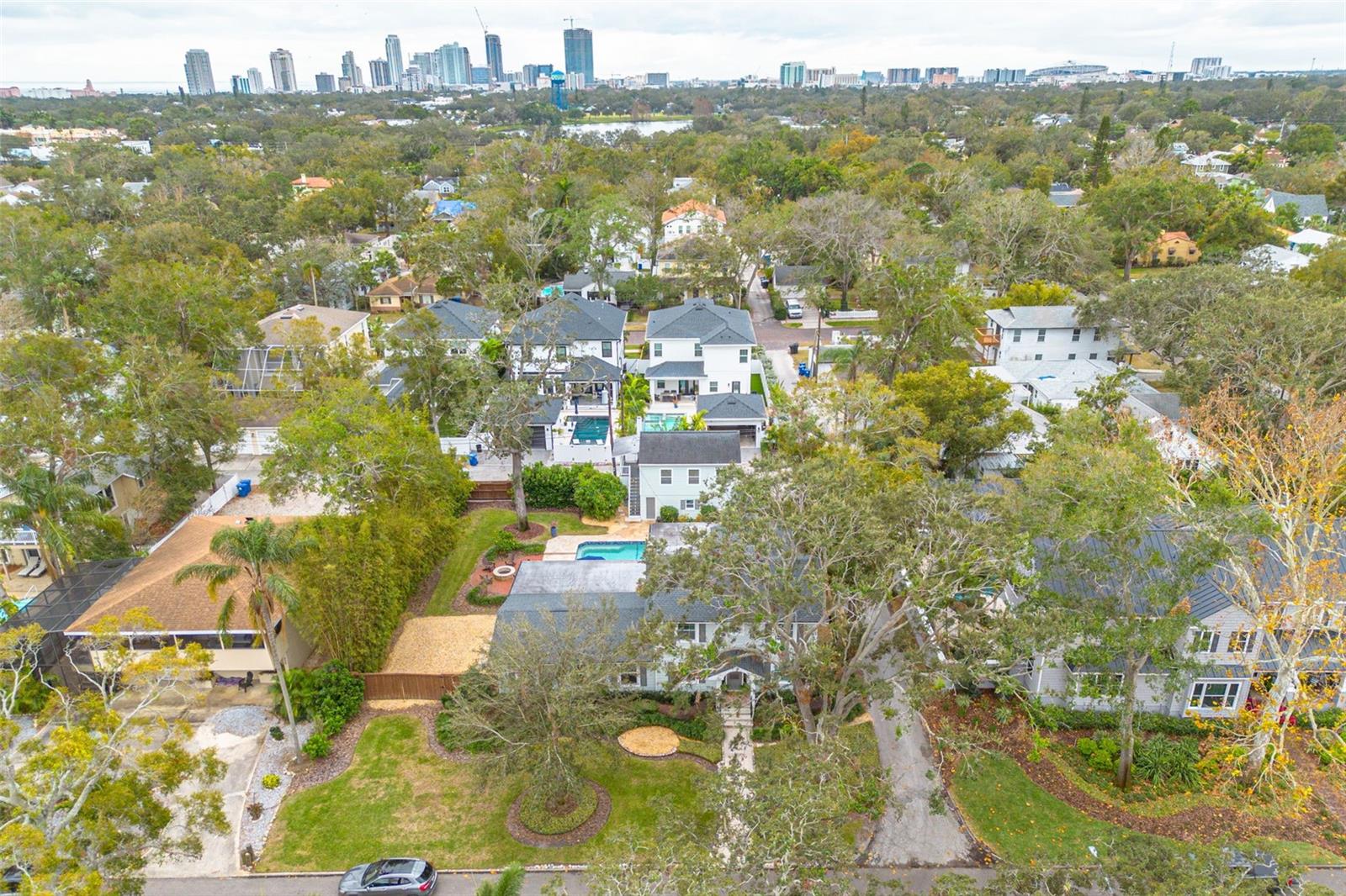 CRESCENT PARK HEIGHTS - Residential
