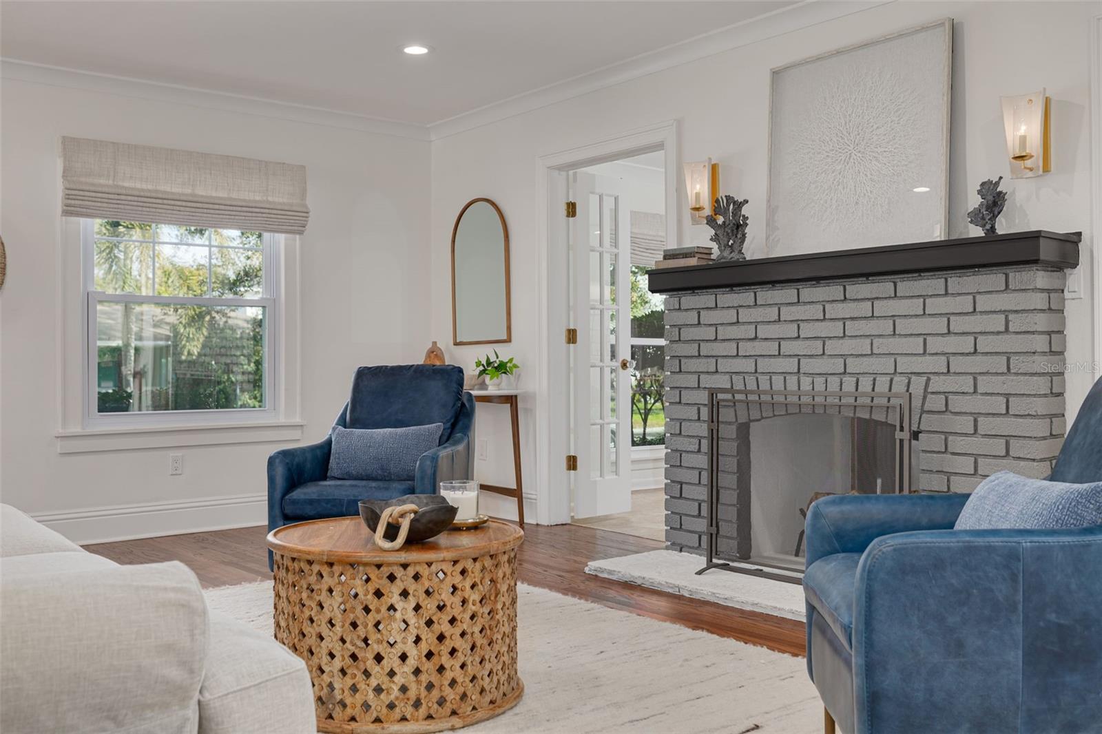 CRESCENT PARK HEIGHTS - Residential