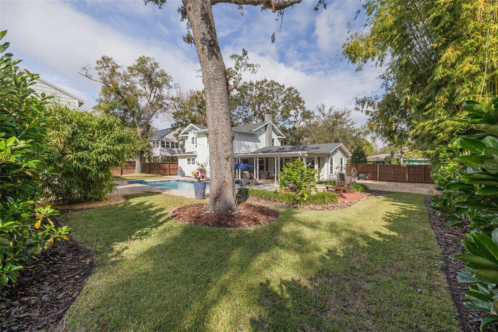 CRESCENT PARK HEIGHTS - Residential