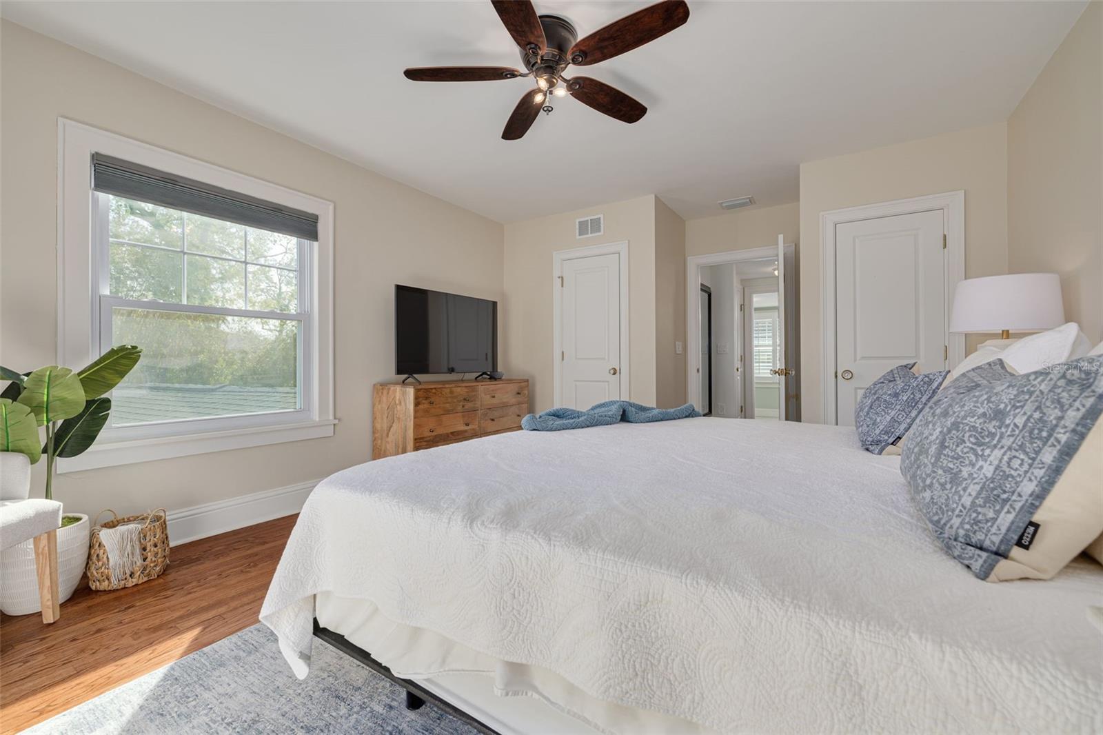 CRESCENT PARK HEIGHTS - Residential