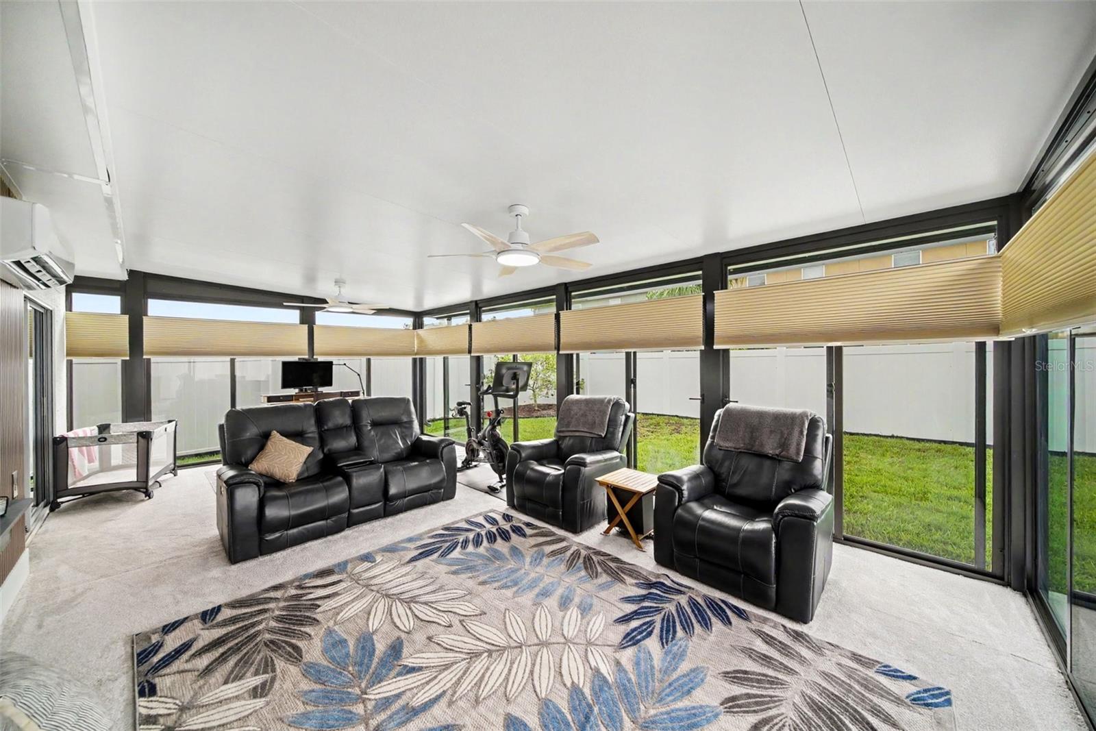 2722 WINGLEWOOD CIRCLE