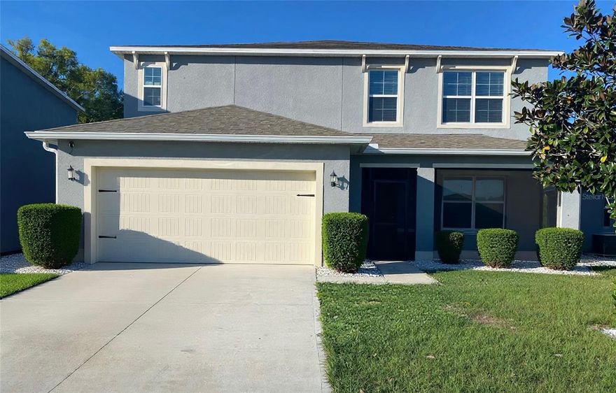 RARE OPPORTUNITY – MOTIVATED SELLER! $15,000 TOWARD CLOSING COSTS + 3.1% FHA ASSUMABLE LOAN!

Only 5BR/3.5BA ELLE model available in Holly Estates! Located in the heart of Mount Dora, near shops, dining, and festivals.

This upgraded home offers features you won’t find in new construction at this price. Seller contributing $15,000, which can be applied toward closing costs, paint, and additional buyer expenses with an accepted offer—an incredible value!

Spacious, flexible layout ideal for multi-generational living:

Primary suite on the first floor

Loft + 4 additional bedrooms upstairs

Enjoy no rear neighbors, tree-lined views, and no direct front neighbors on an elevated lot. Outdoor features include screened front porch, fenced yard, lemon tree, and large patio with screened gazebo.

Interior highlights: open floor plan, natural light, granite kitchen with large island, stainless steel appliances, walk-in pantry, smart home features, formal dining/office, and 2-car garage with storage racks.

Community amenities include pool, trails, and recreation areas. Convenient to 429 for easy Orlando commute.

Schedule your showing today—this one won’t last!