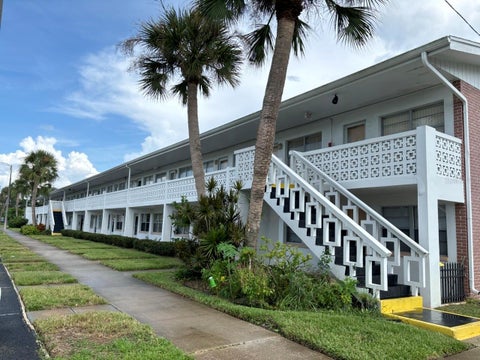 Photo of 1000 79th Avenue N #102, St Petersburg, FL 33702 (MLS # TB8548100)
