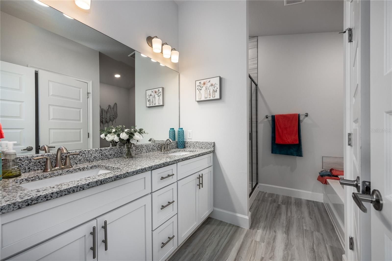 KIRKLAND FARMS - Residential