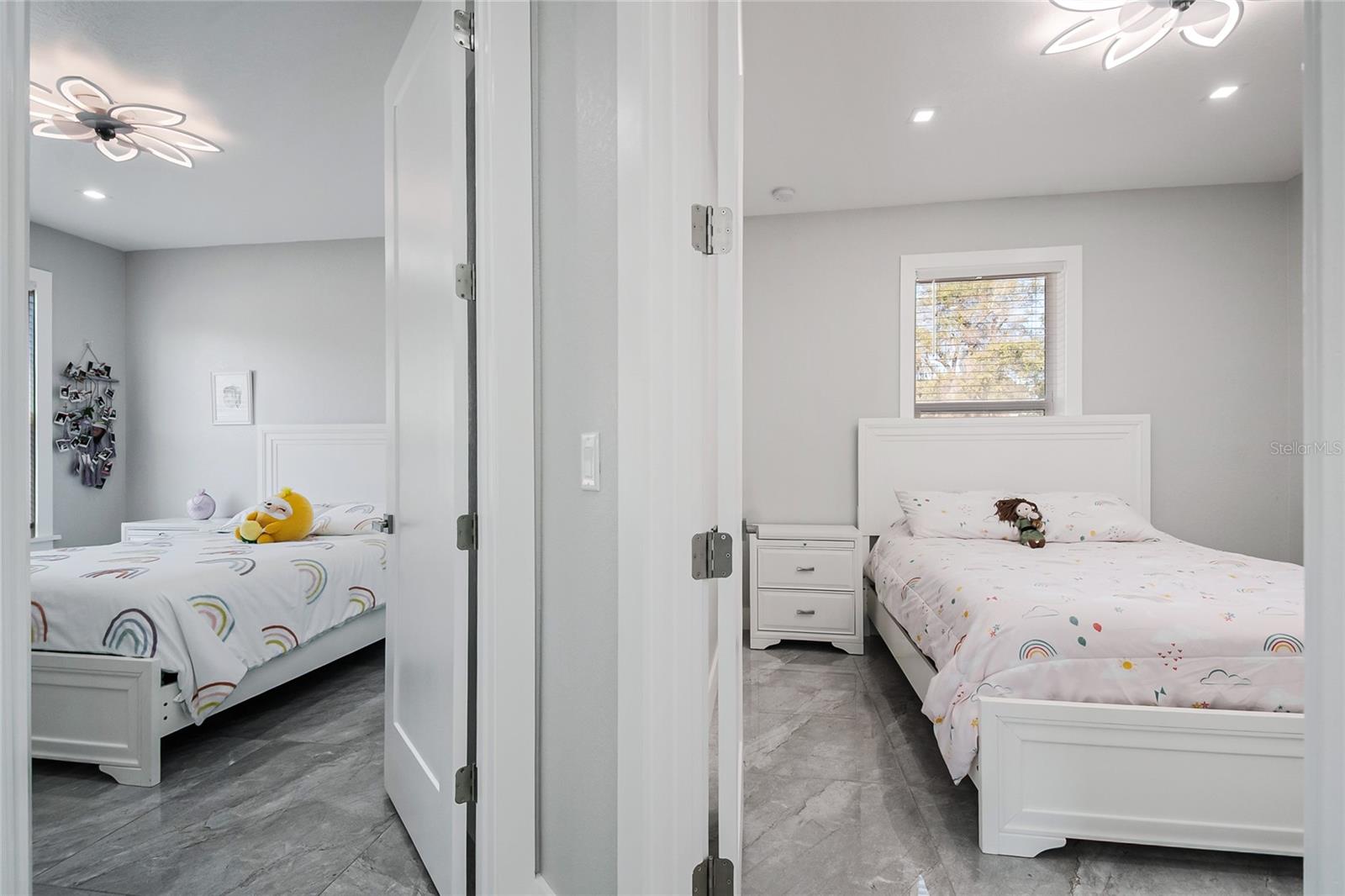 WALK IN WATER LAKE ESTATES PH 01 - Residential