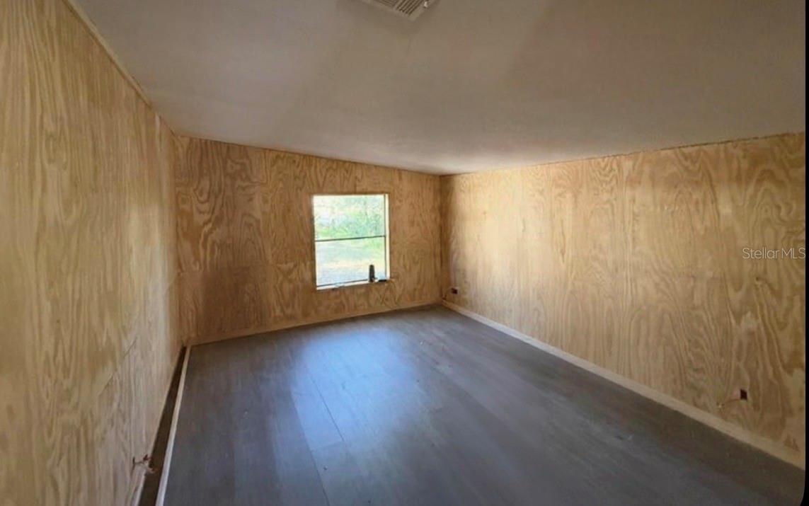 LAKEVIEW PARK - Residential