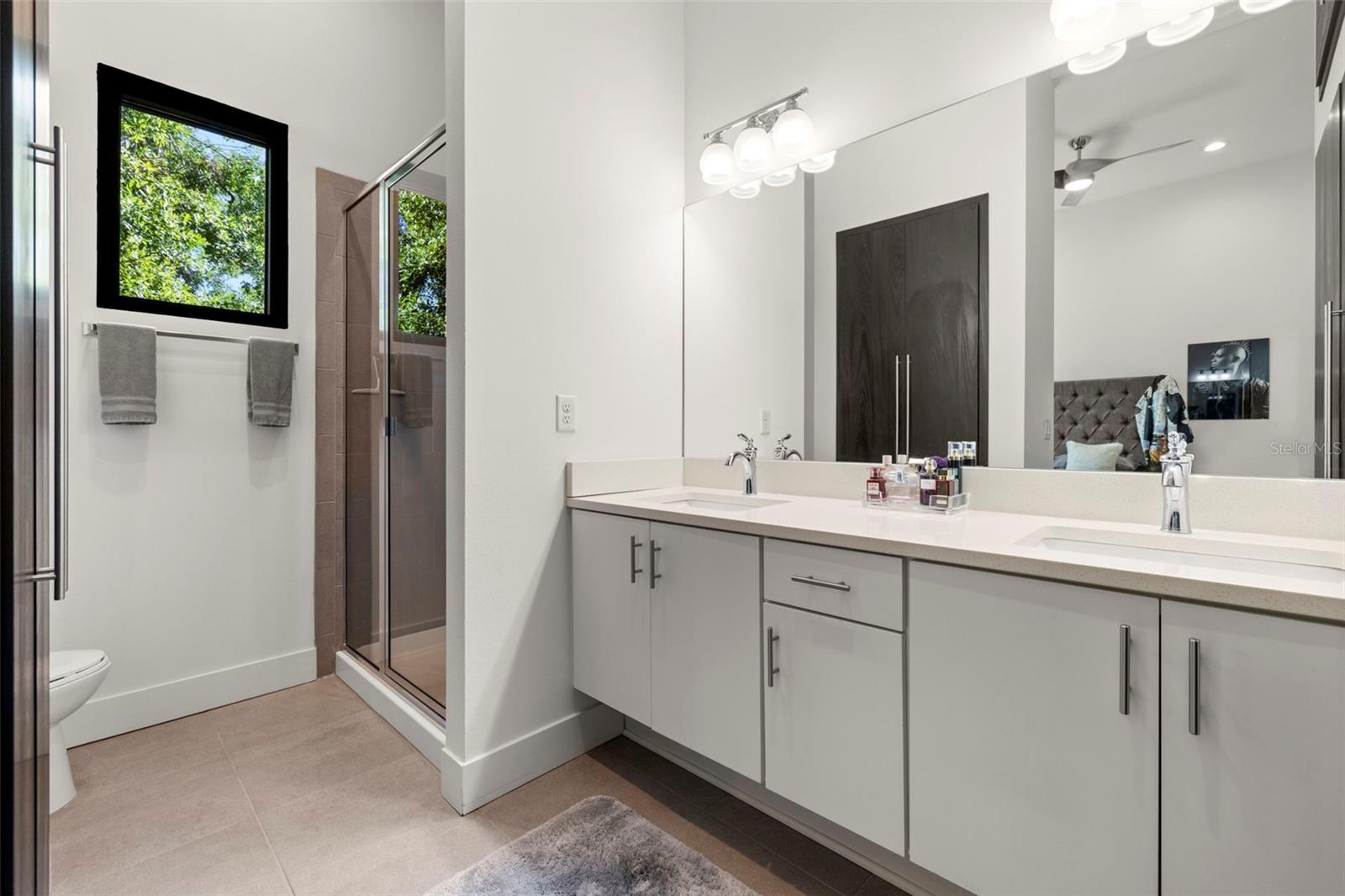 CARROLLWOOD CROSSINGS 2 - Residential