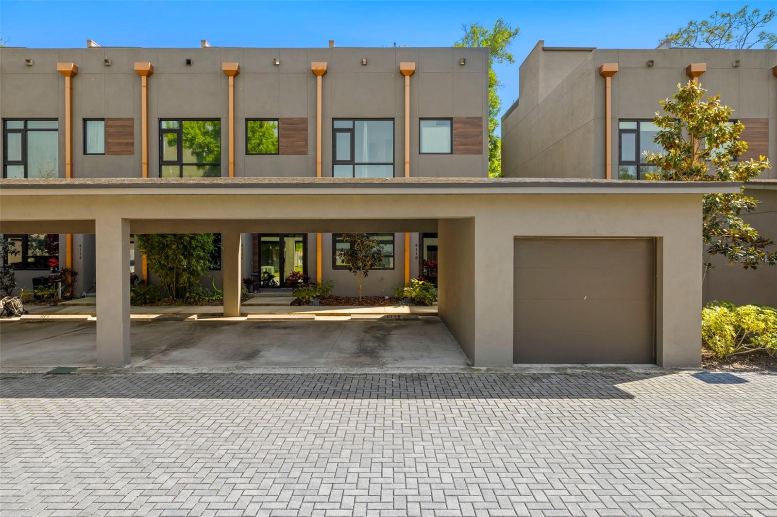 CARROLLWOOD CROSSINGS 2 - Residential