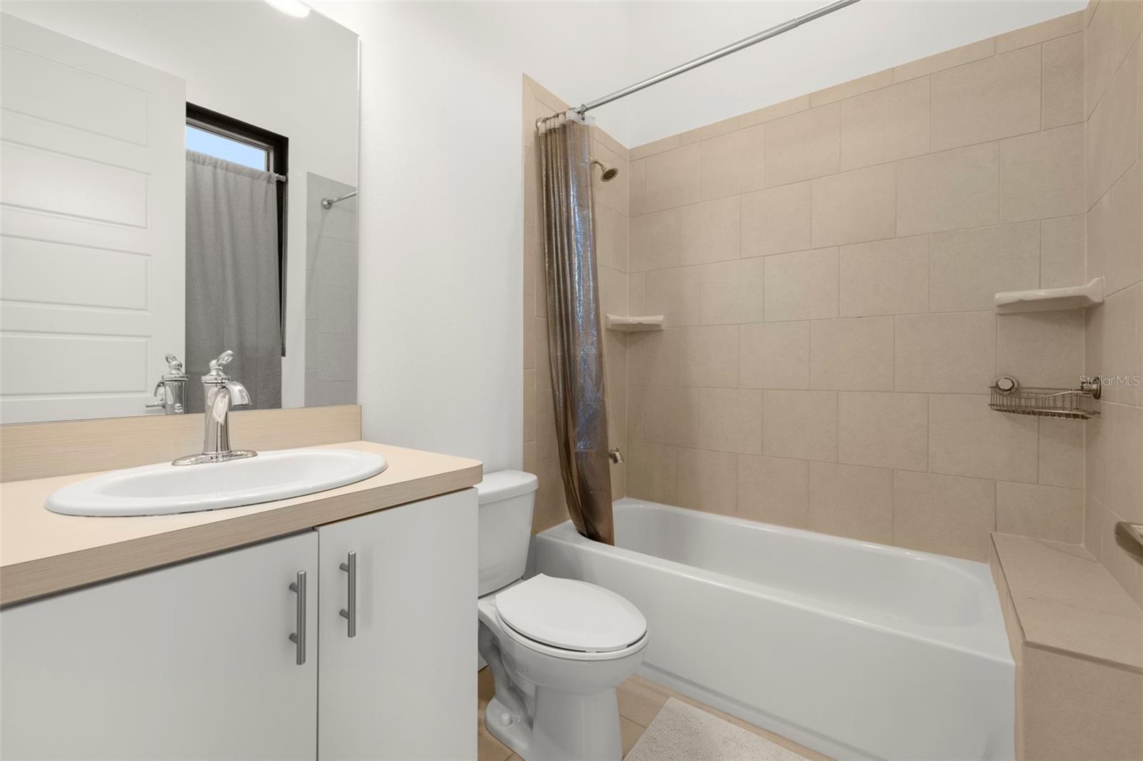 CARROLLWOOD CROSSINGS 2 - Residential