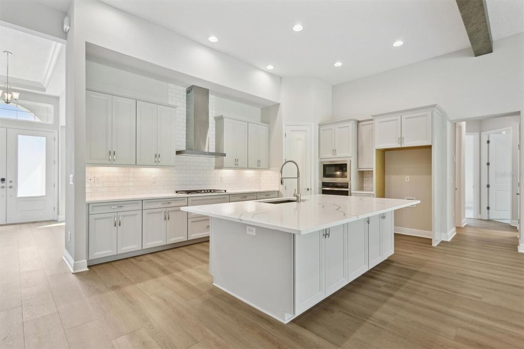 Photo of 5116 Wildwind Drive, Apollo Beach, FL 33572 (MLS # TB8390291)