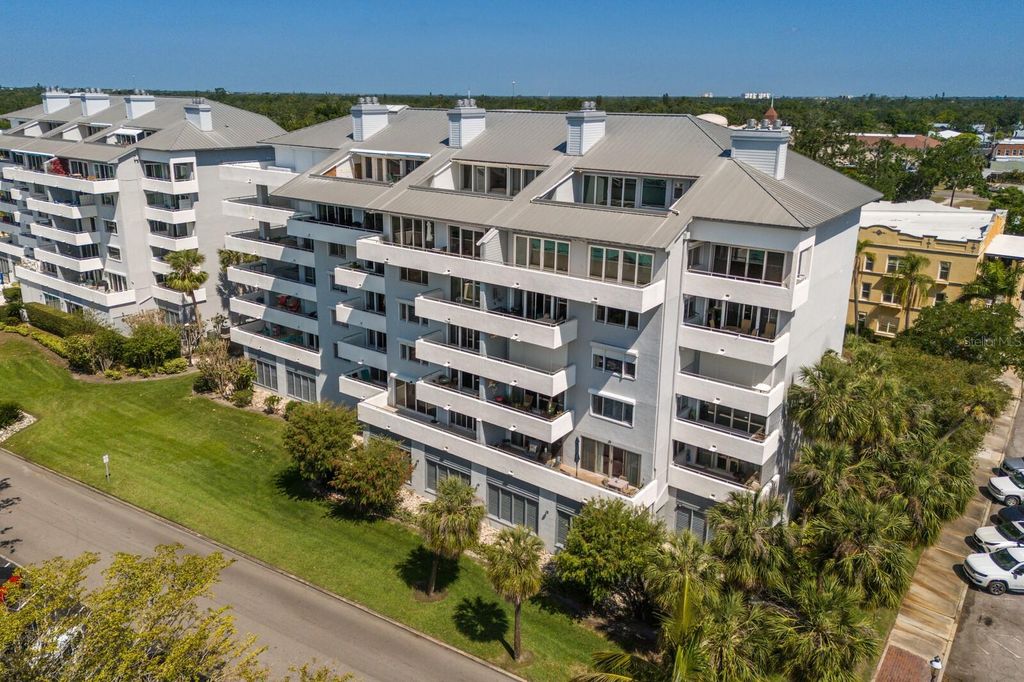 Photo of 1000 Riverside Drive #B501, Palmetto, FL 34221 (MLS # A4649355)