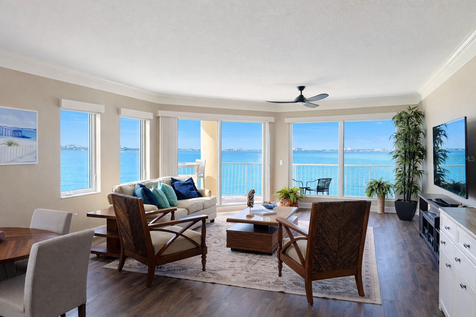 PARADISO CONDO - Residential Lease