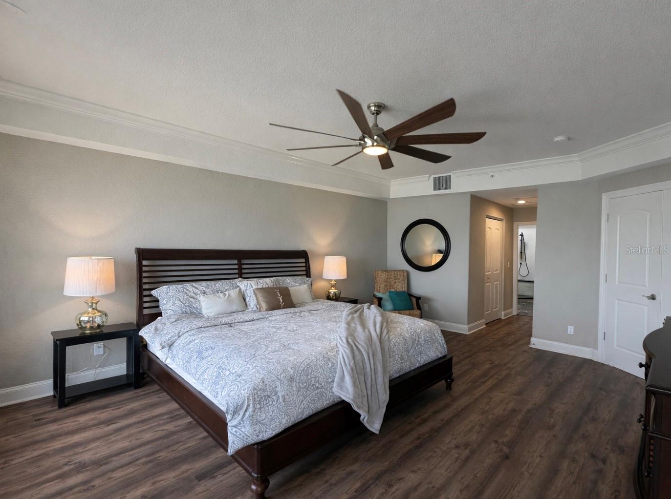 PARADISO CONDO - Residential Lease