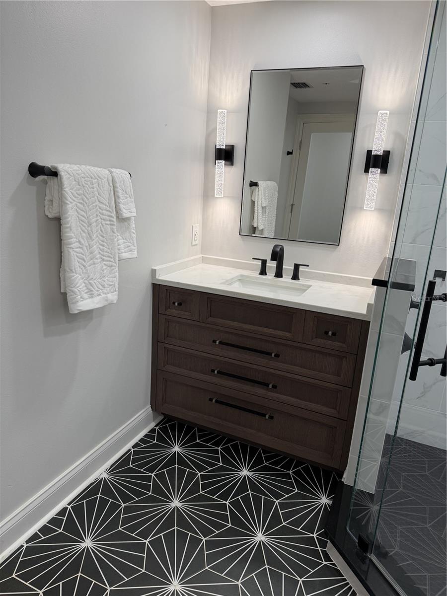 PARADISO CONDO - Residential Lease