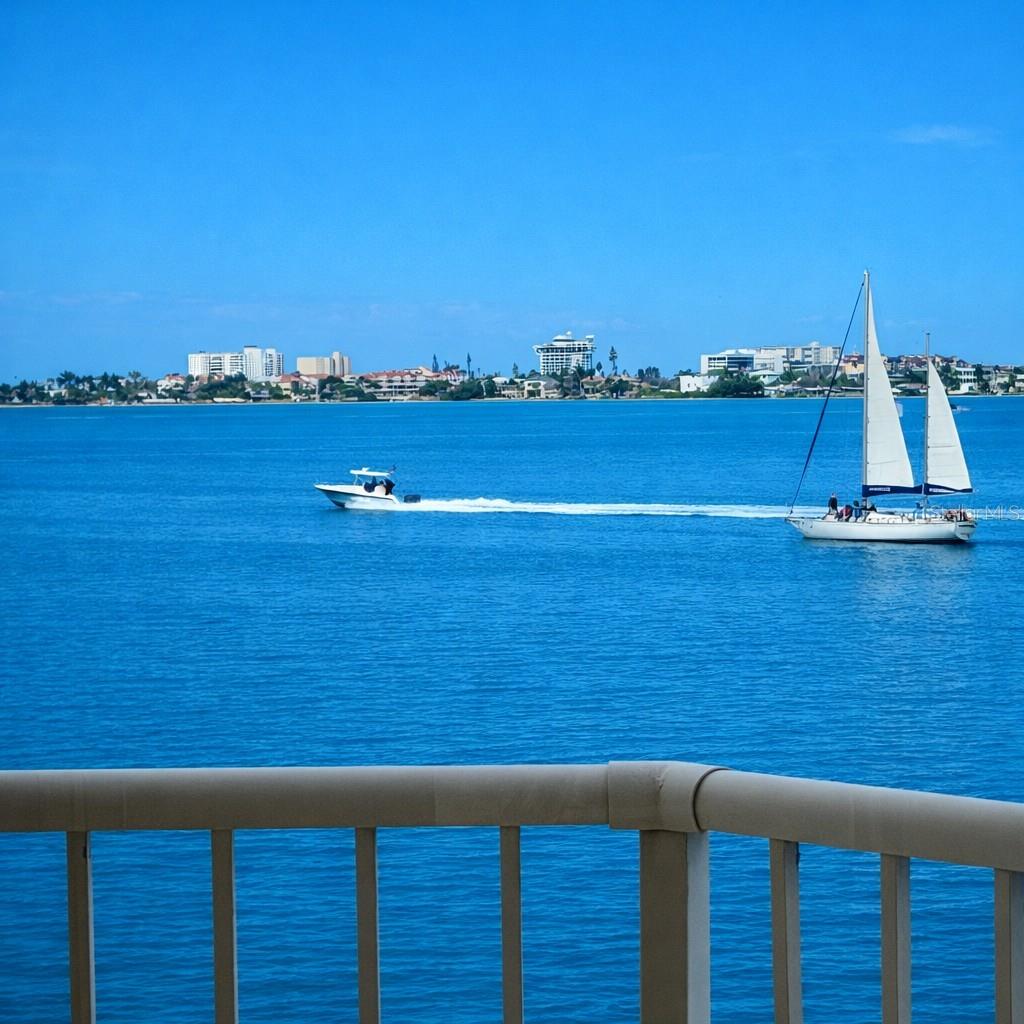 PARADISO CONDO - Residential Lease