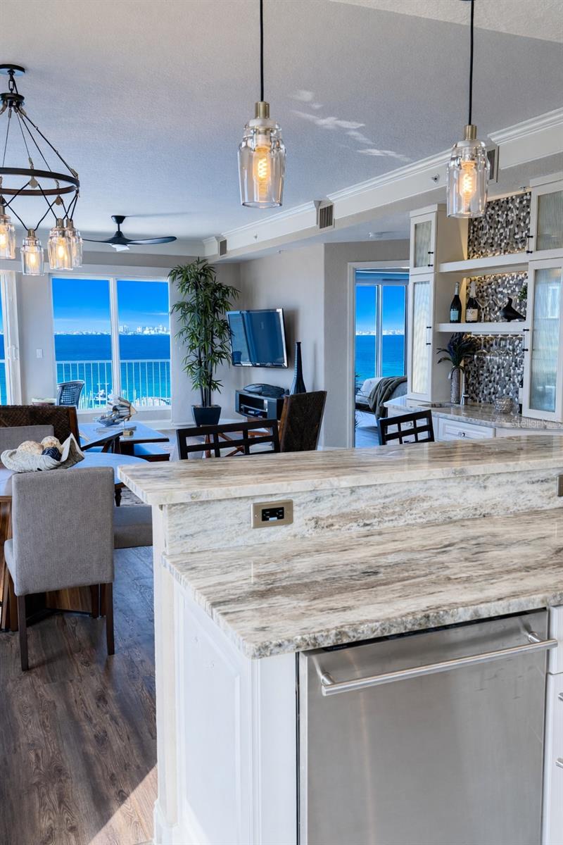 PARADISO CONDO - Residential Lease