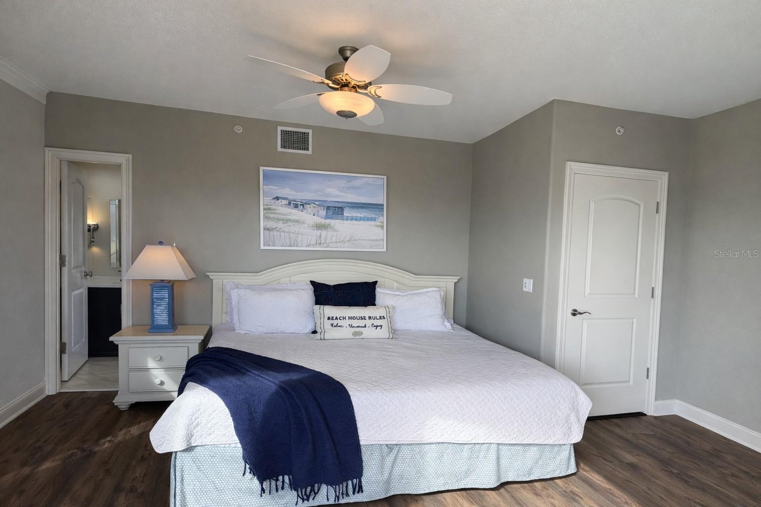 PARADISO CONDO - Residential Lease