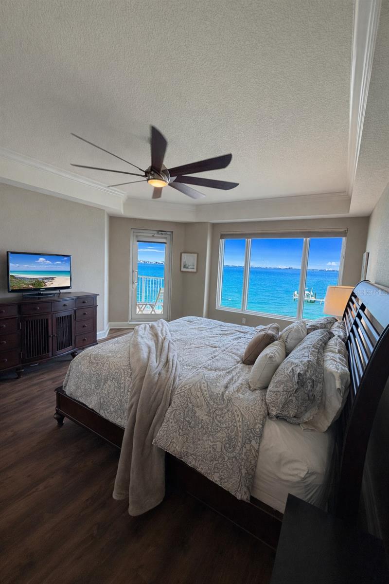 PARADISO CONDO - Residential Lease