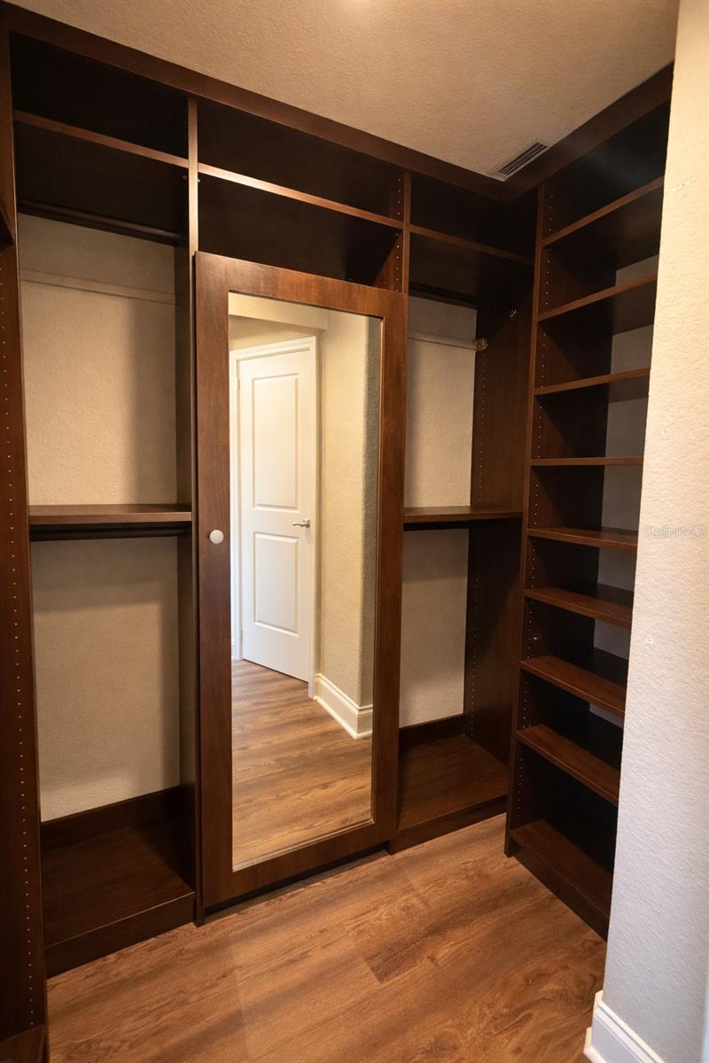 PARADISO CONDO - Residential Lease