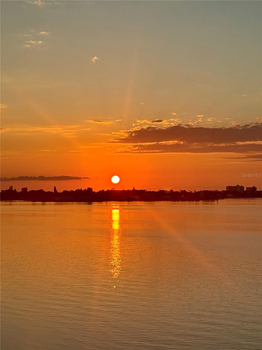 PARADISO CONDO - Residential Lease