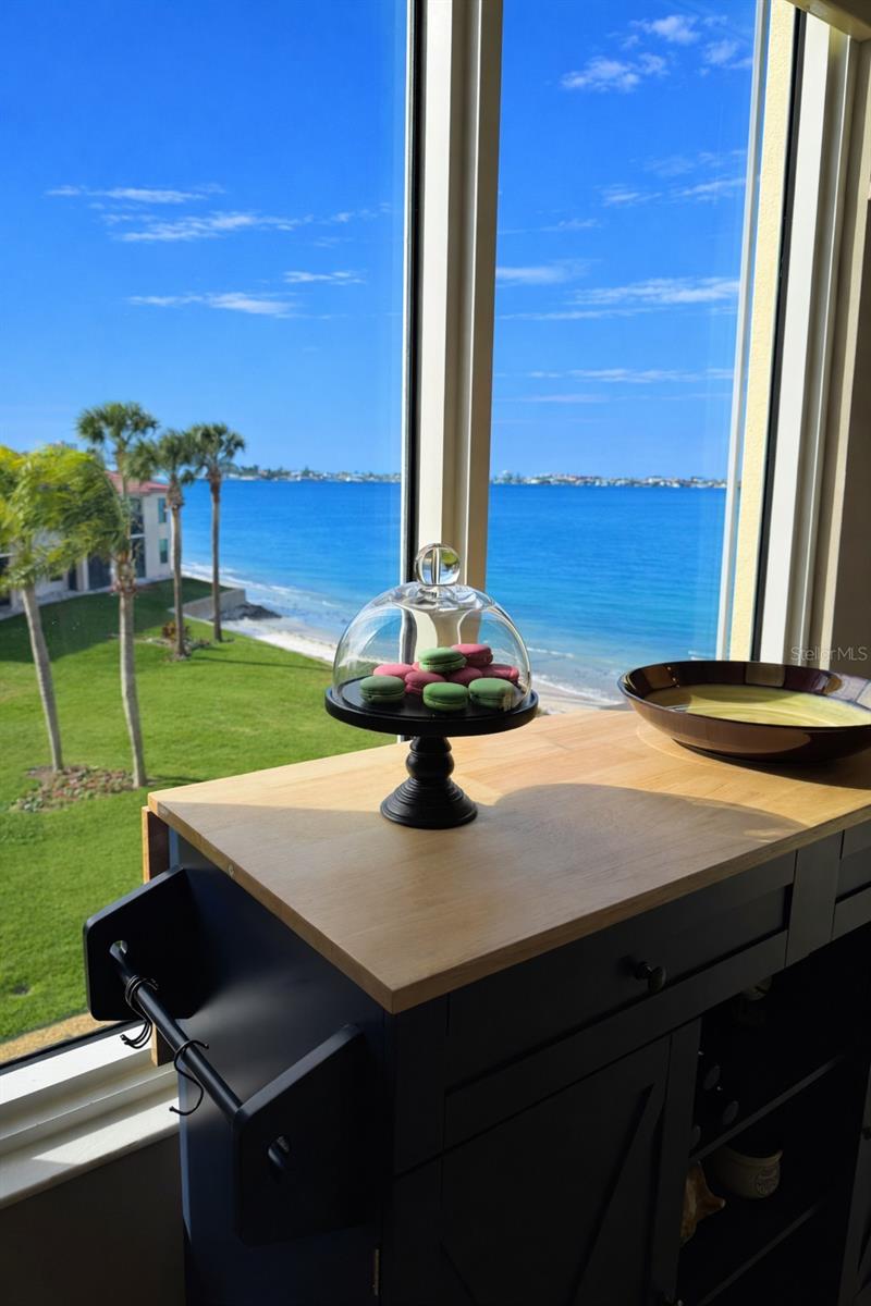 PARADISO CONDO - Residential Lease