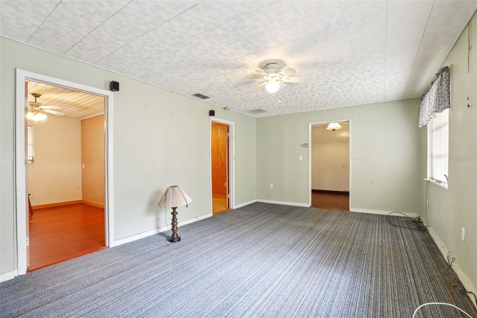 CITY ZEPHYRHILLS - Residential