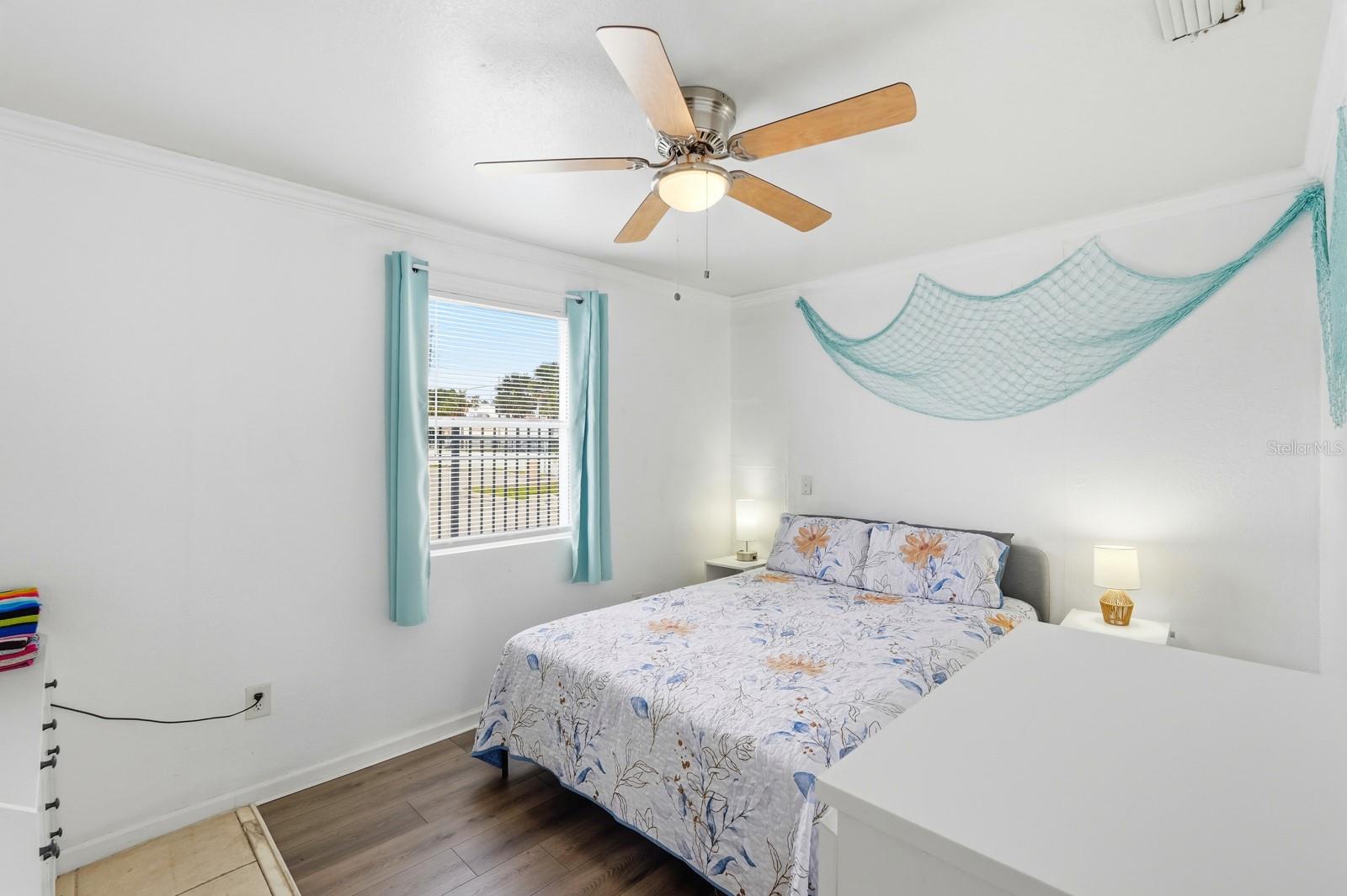 ROGERS SEABREEZE - Commercial Sale