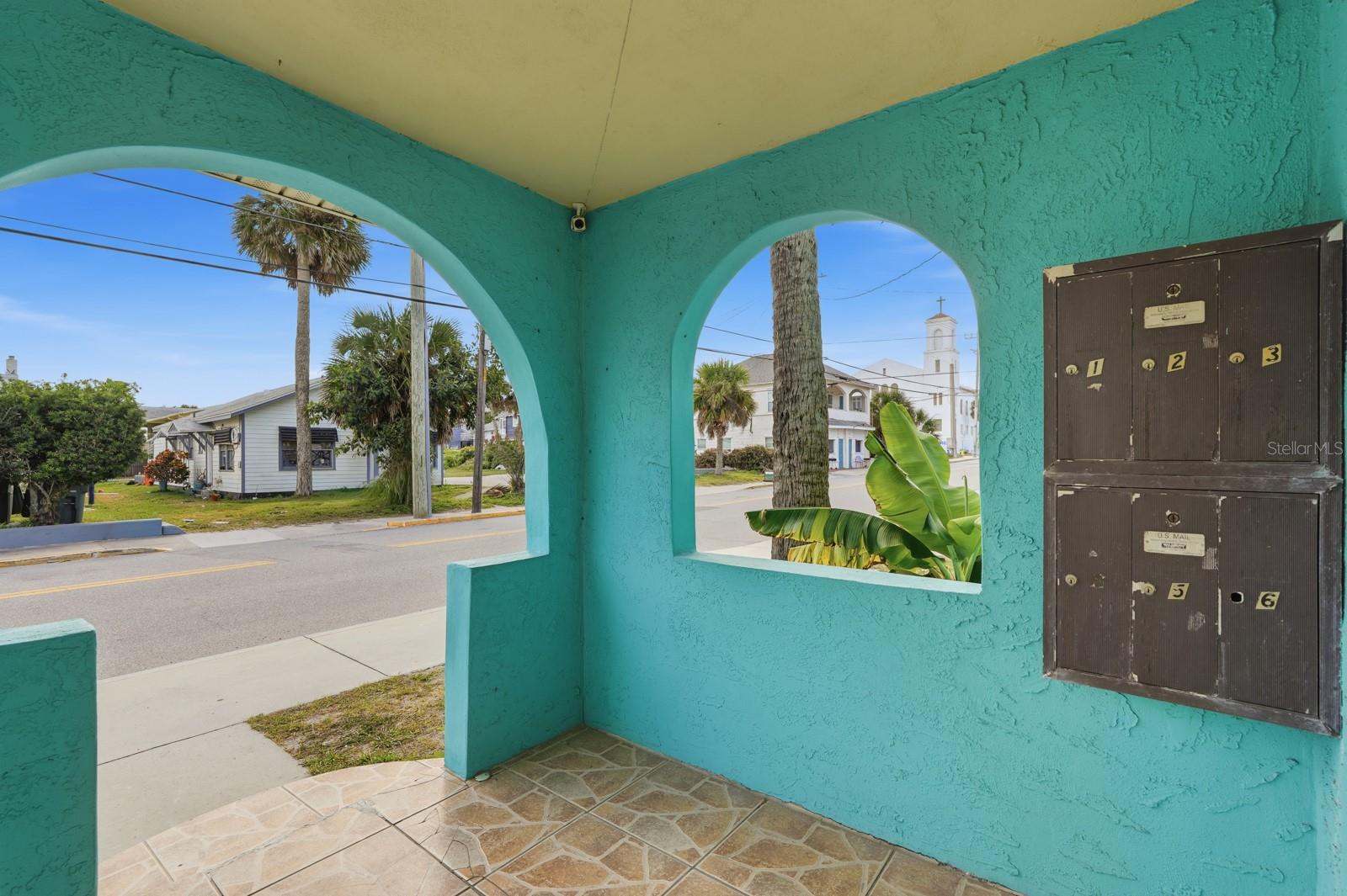 ROGERS SEABREEZE - Commercial Sale