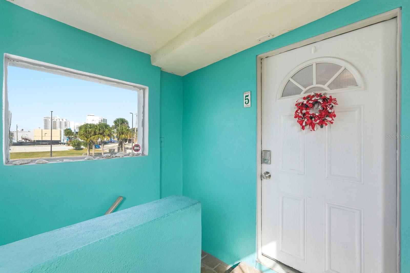 ROGERS SEABREEZE - Commercial Sale