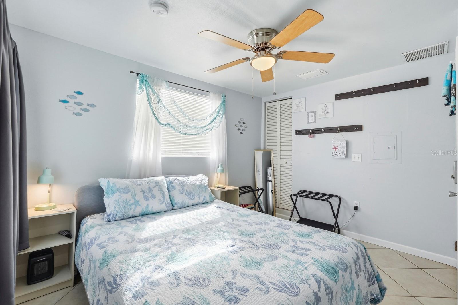 ROGERS SEABREEZE - Commercial Sale