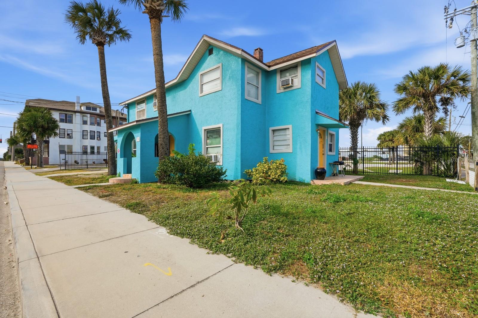 ROGERS SEABREEZE - Commercial Sale