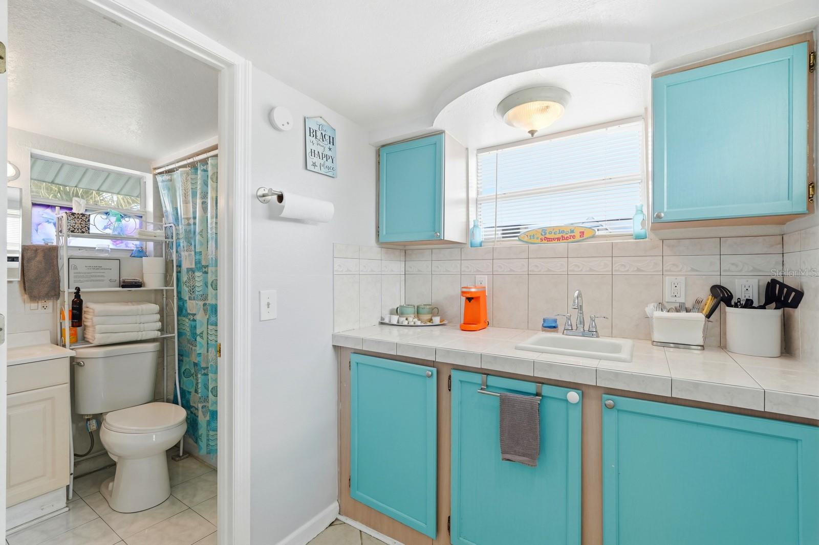 ROGERS SEABREEZE - Commercial Sale