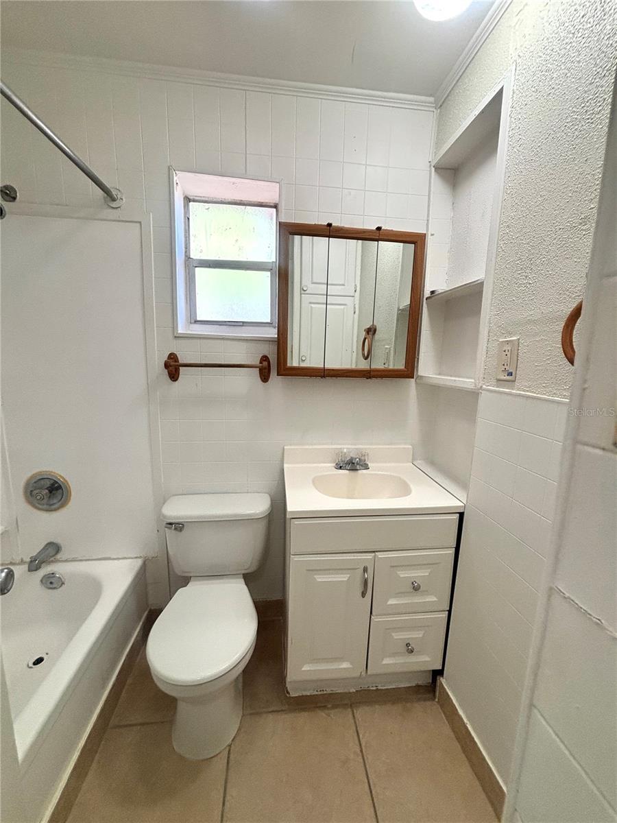 JAMAJO - Residential Lease