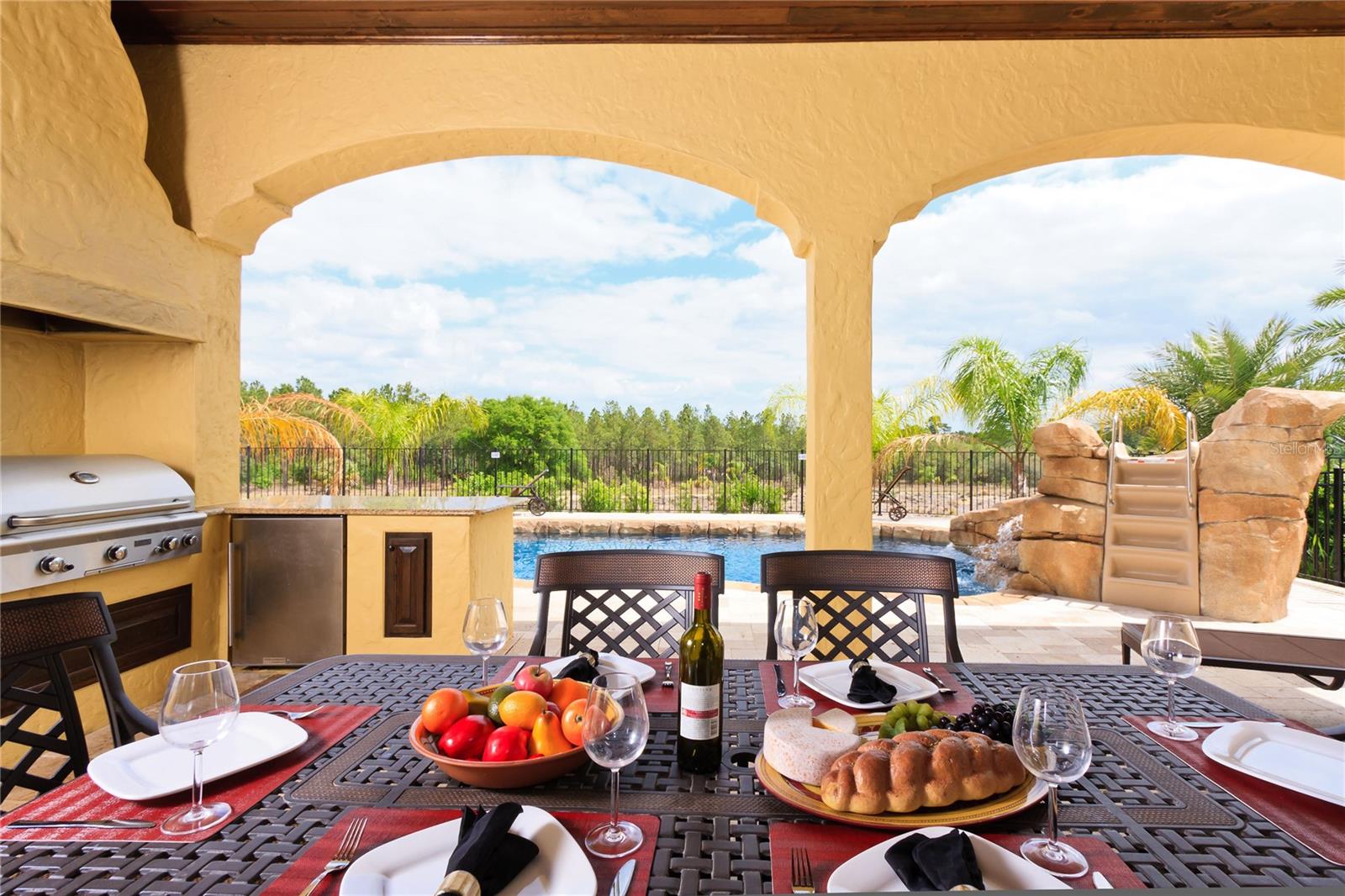 REUNION WEST VLGS NORTH - Residential