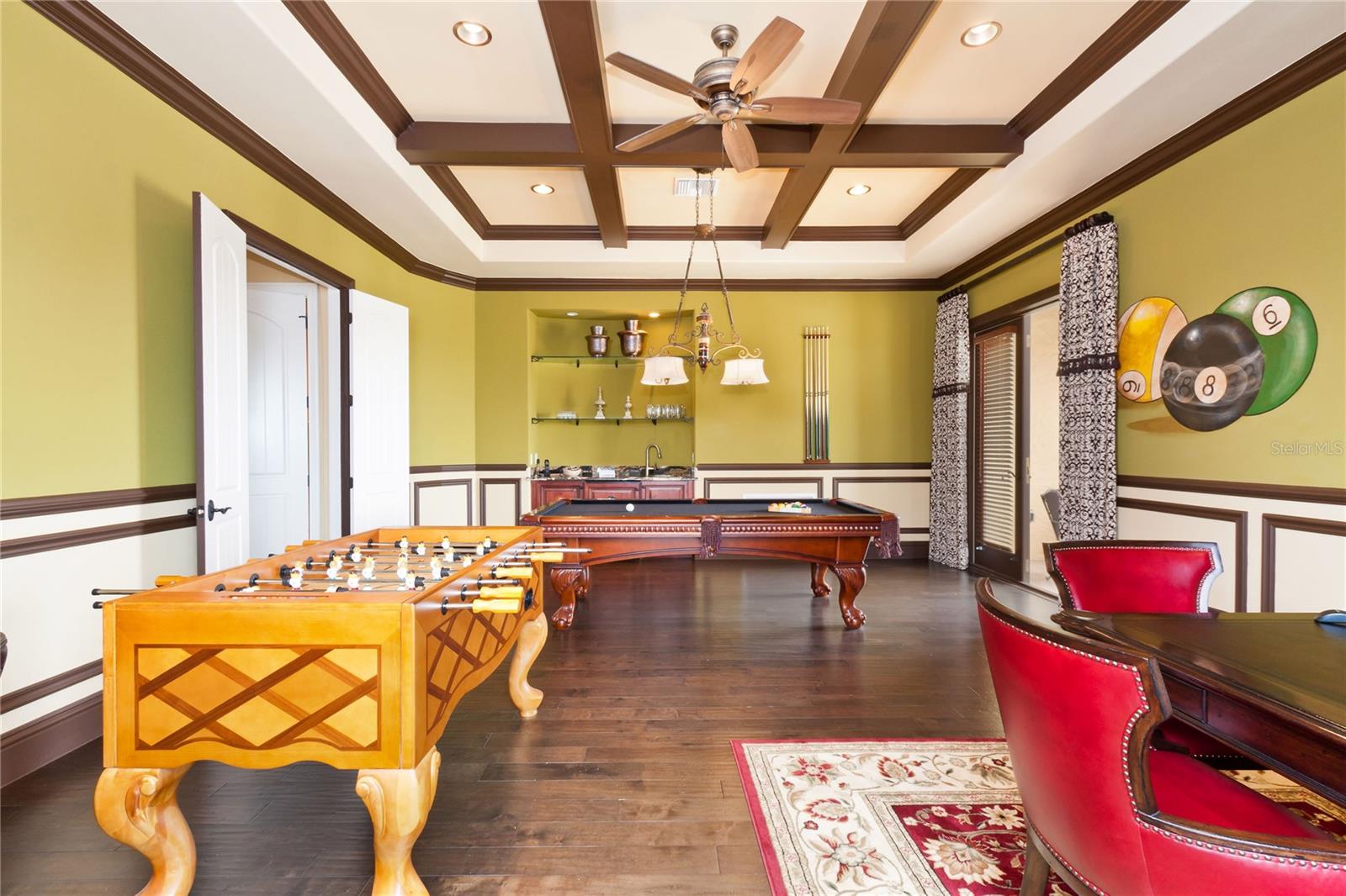 7825 PALMILLA COURT