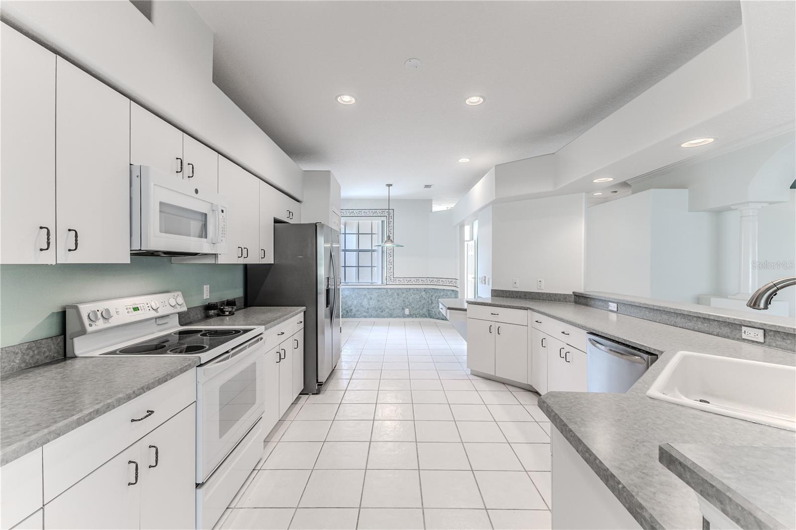 SILVERTHORN PH 3 - Residential