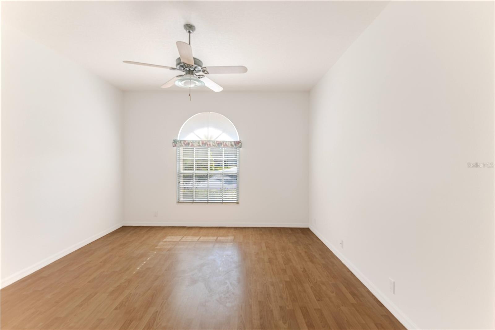 SILVERTHORN PH 3 - Residential