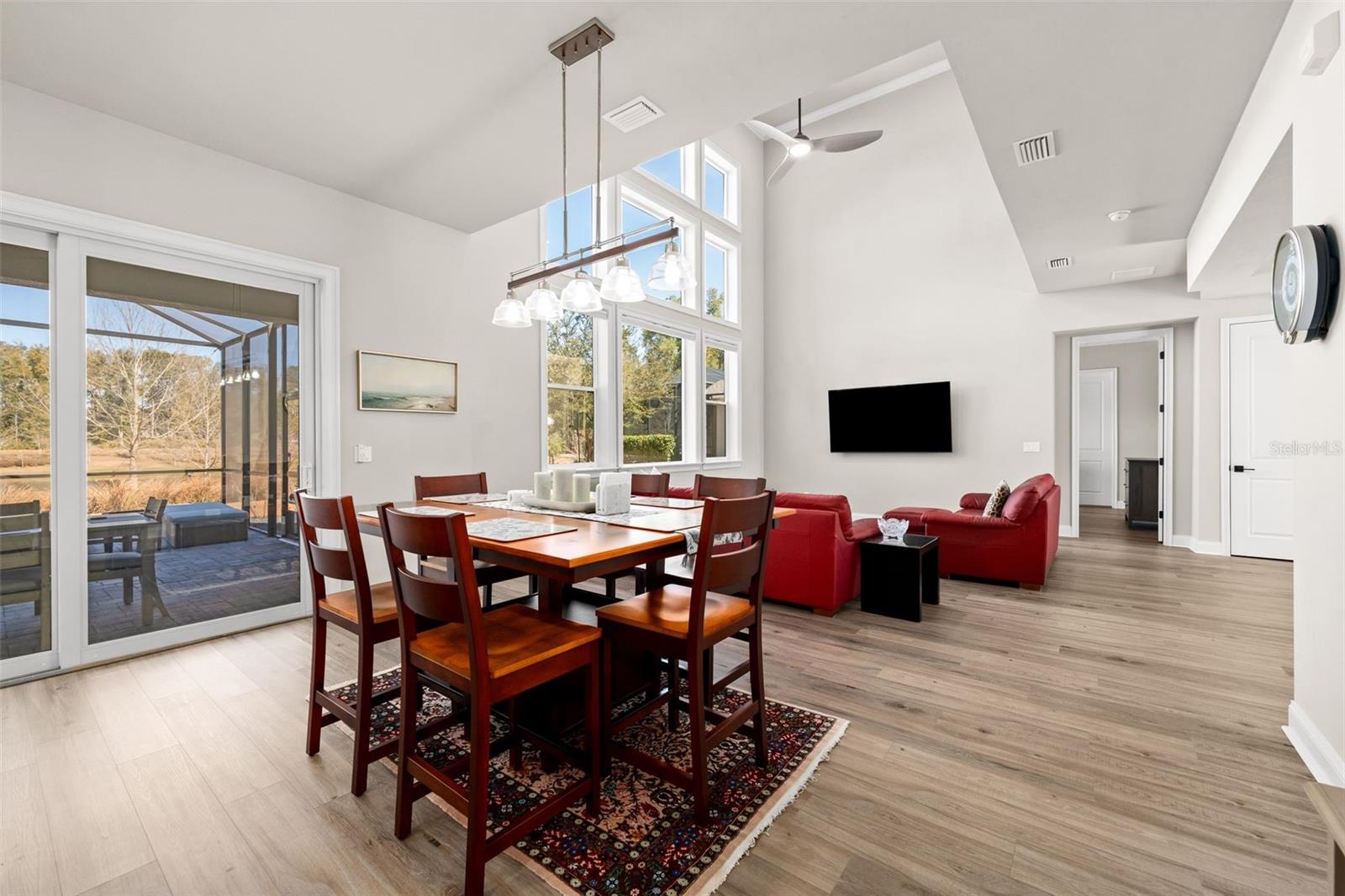 OAKMONT - Residential