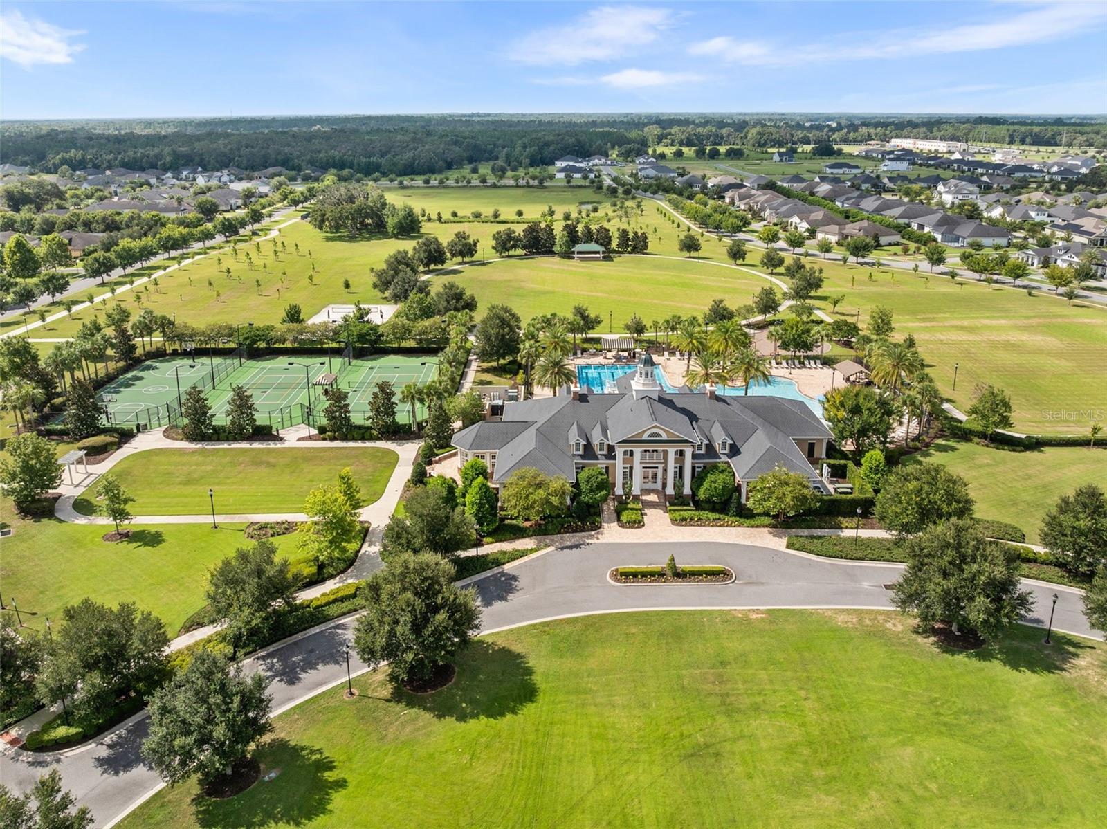 OAKMONT - Residential