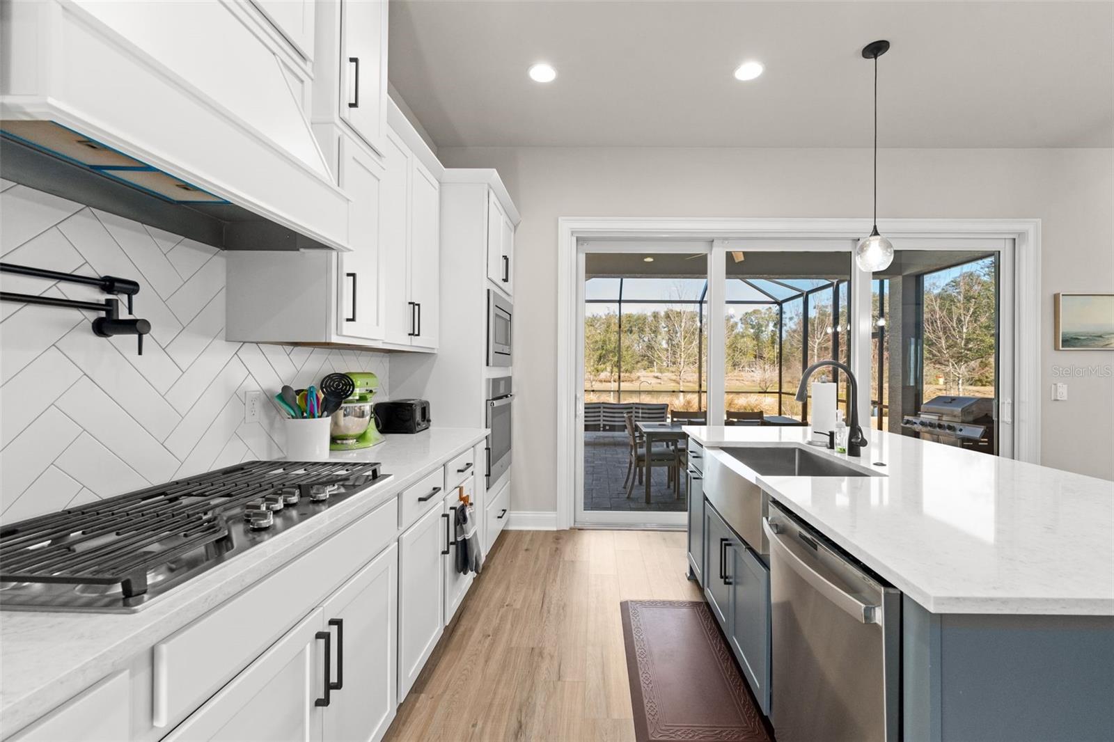 OAKMONT - Residential