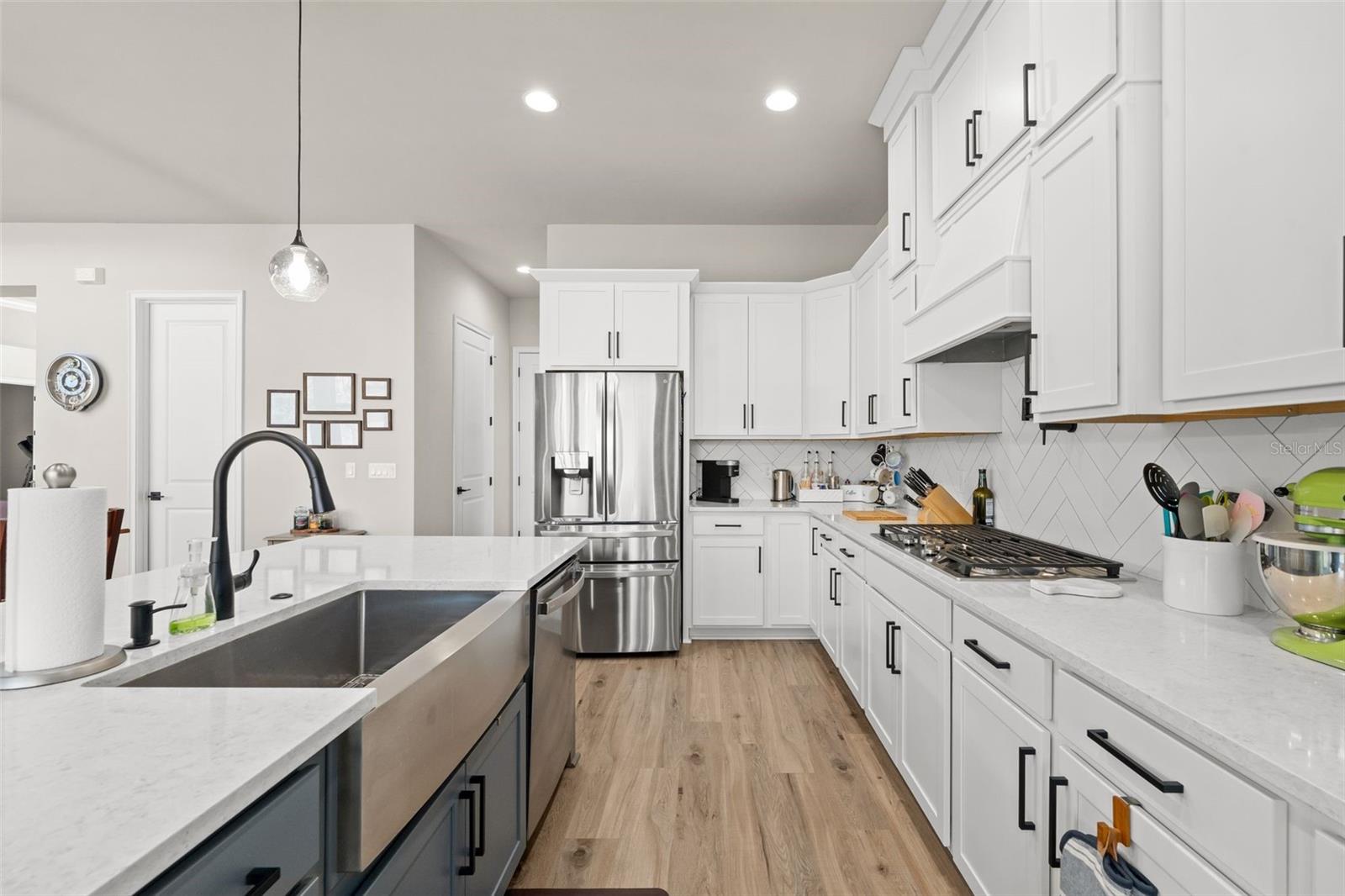 OAKMONT - Residential