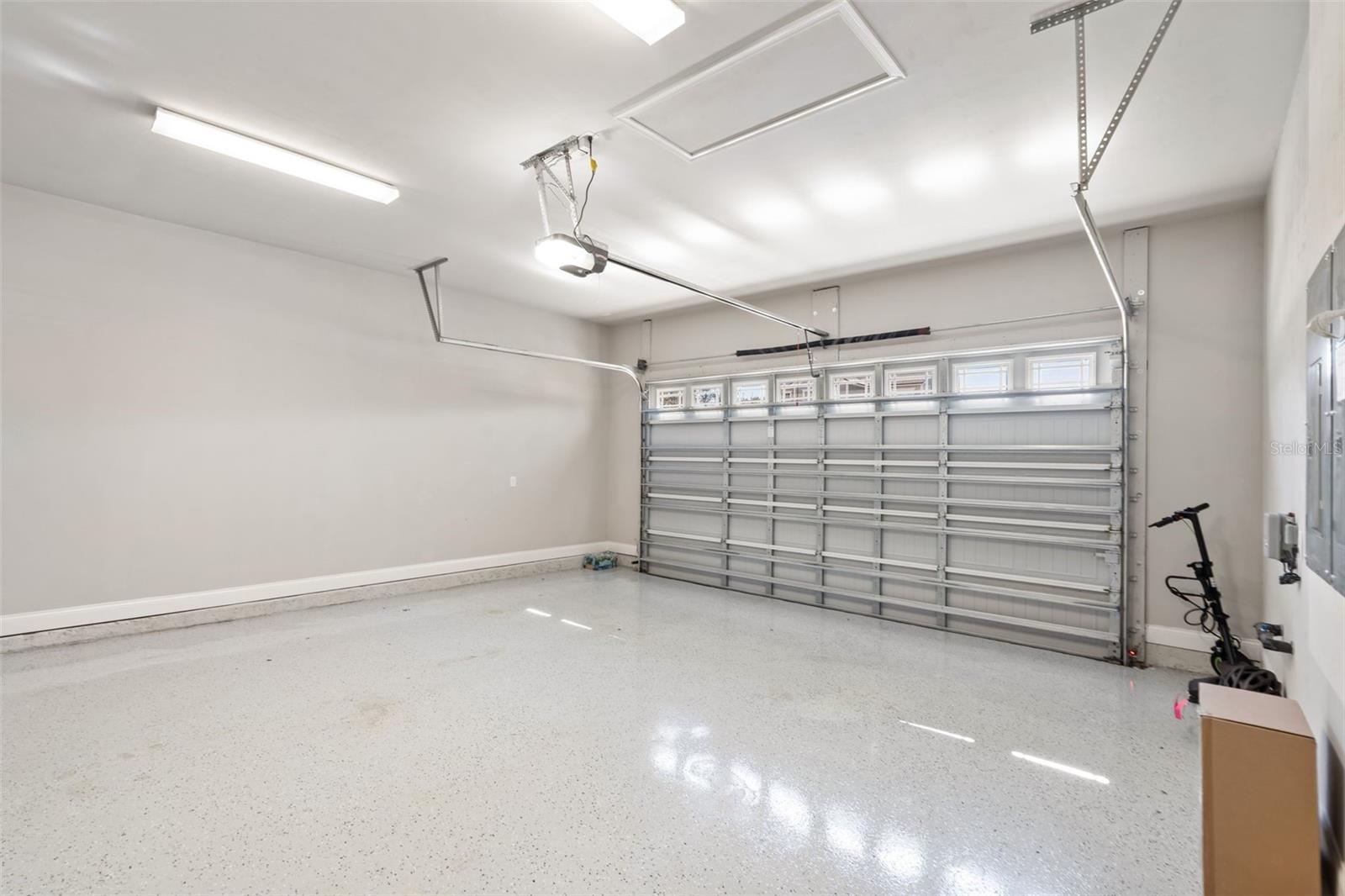 OAKMONT - Residential