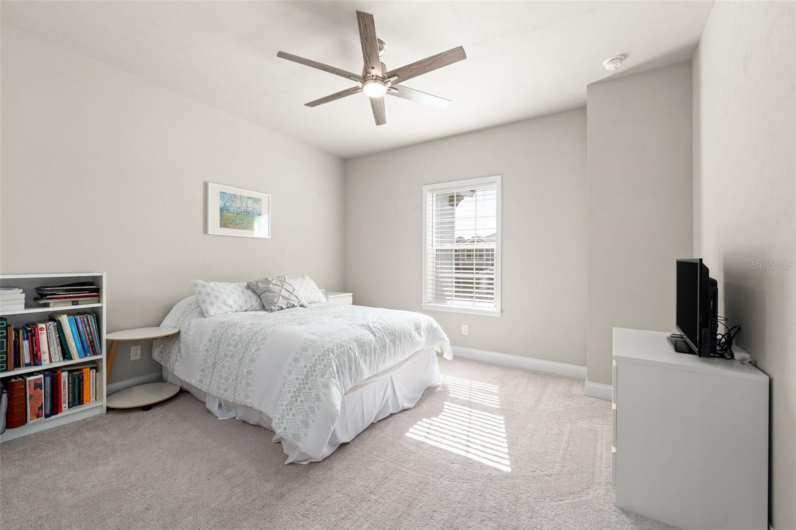 OAKMONT - Residential