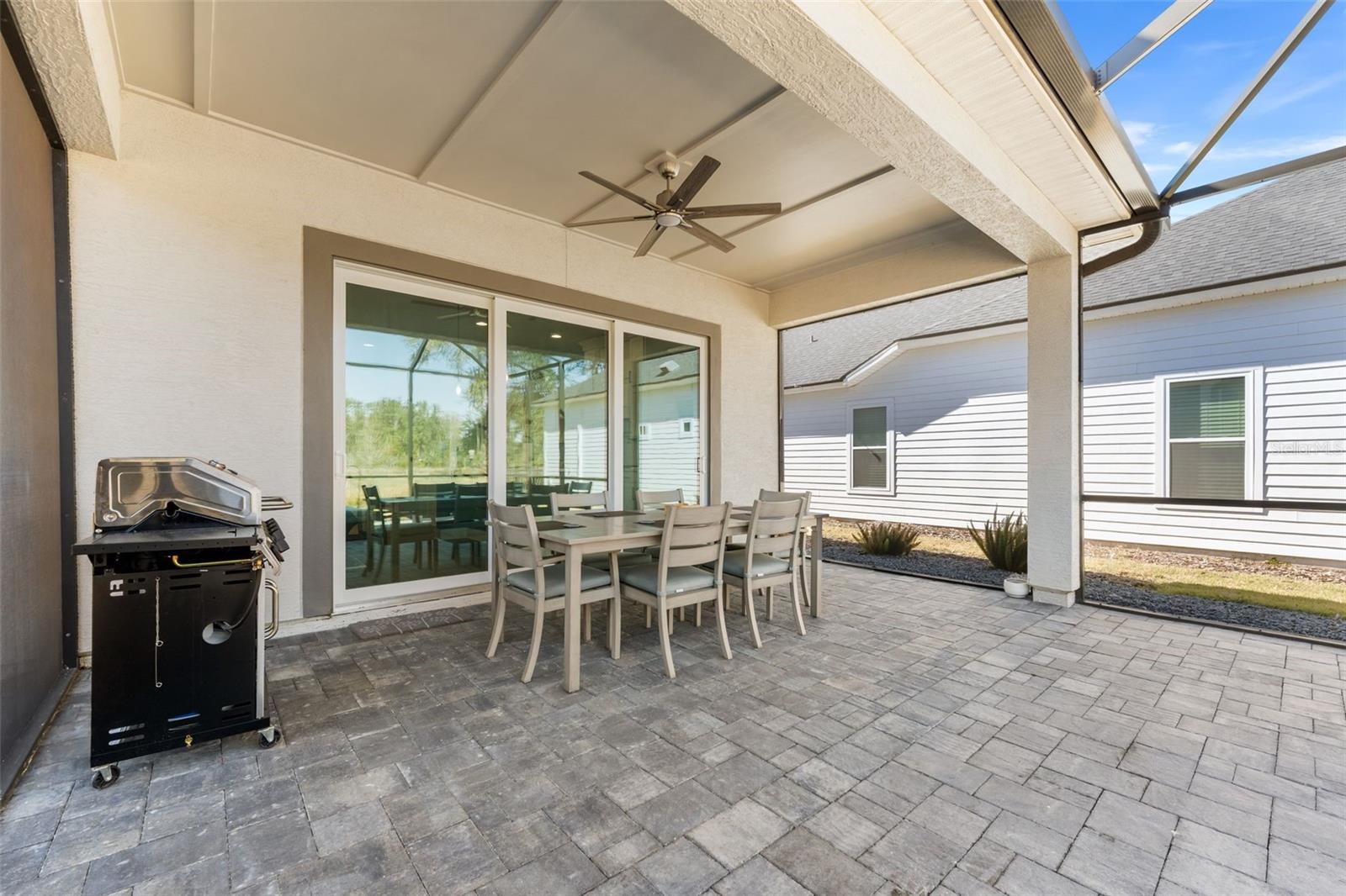 OAKMONT - Residential