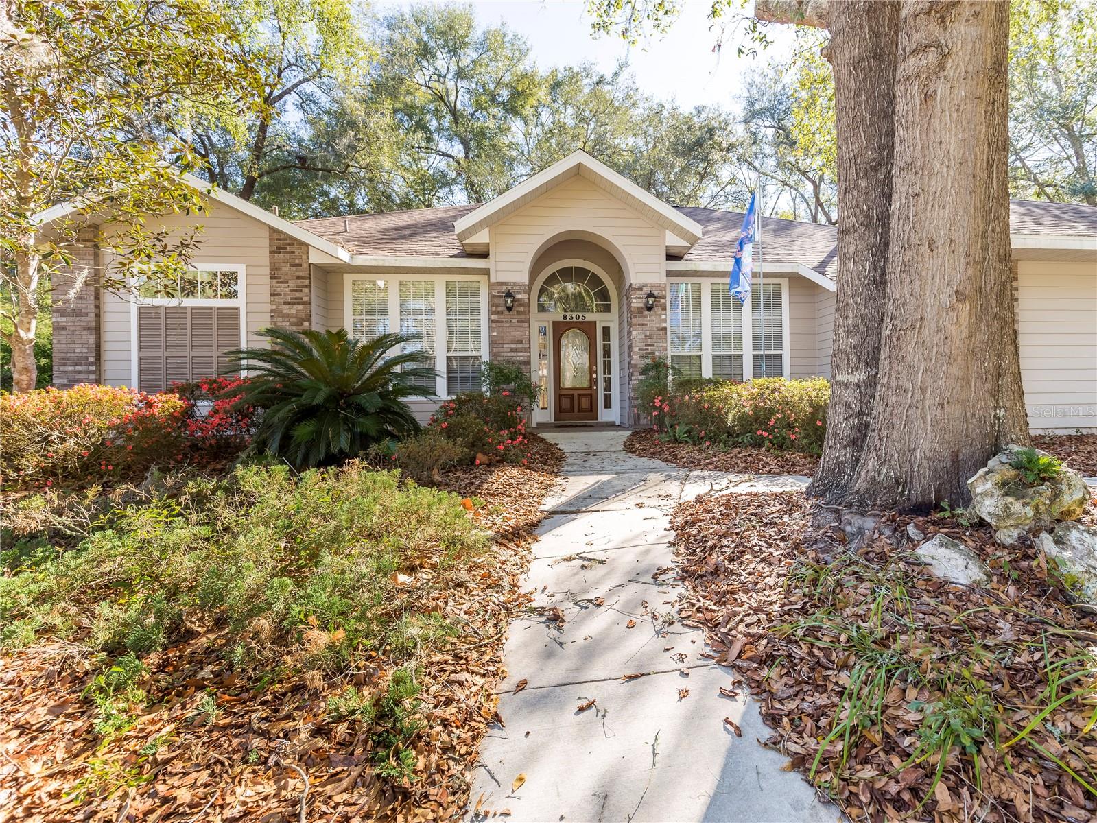 8305 SW 16TH PLACE